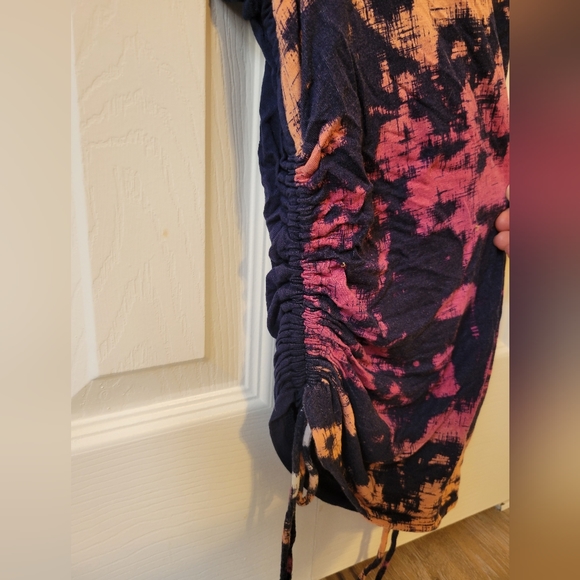 Hang Ten Adjustable Tank Top - Picture 3 of 5